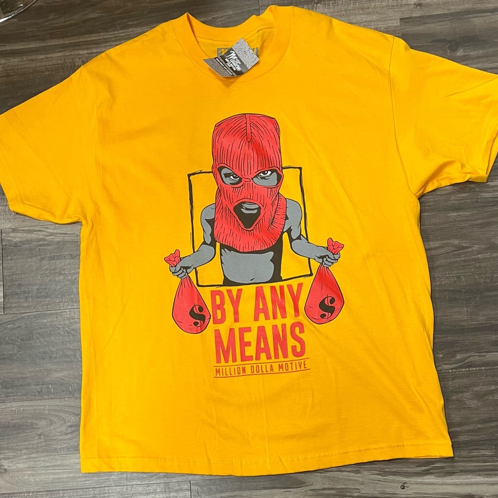 Men’s Million Dolla Motive Yellow Graphic T-Shirt with Red Mask Design